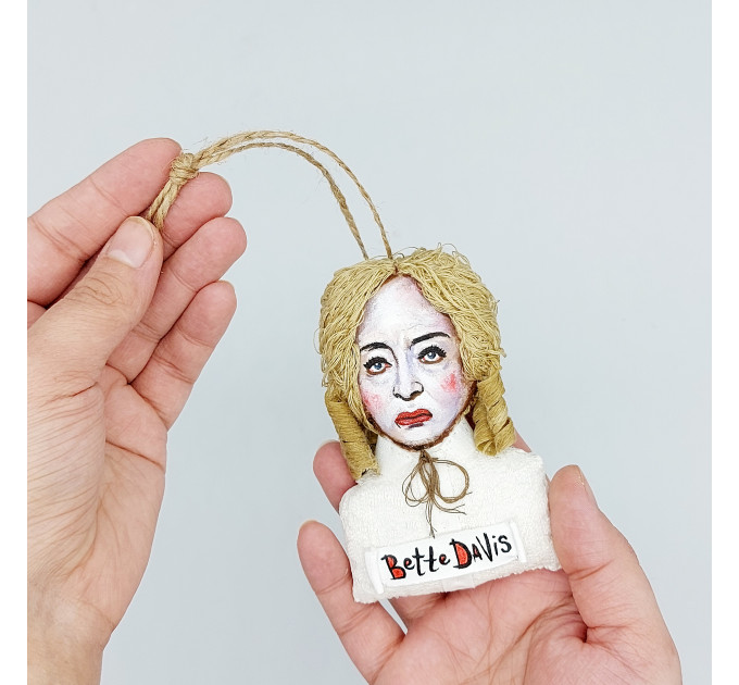 Bette Davis and Joan Joan Crawford - Christmas ornaments handmade