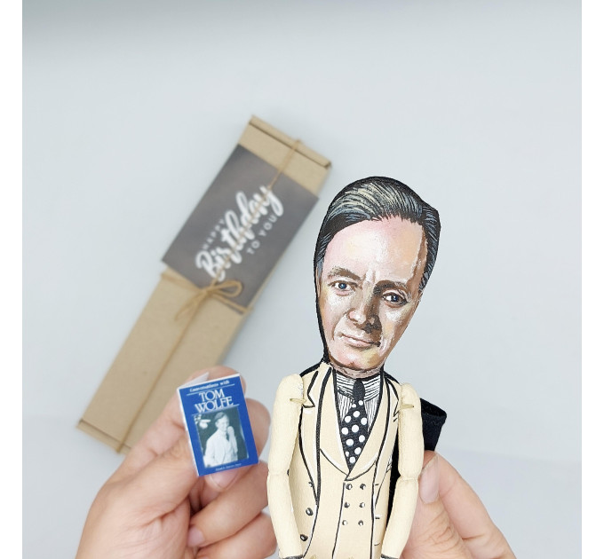 Tom Wolfe figure, famous American author, journalist - Satirical literature - Book lover gift! Collectible doll