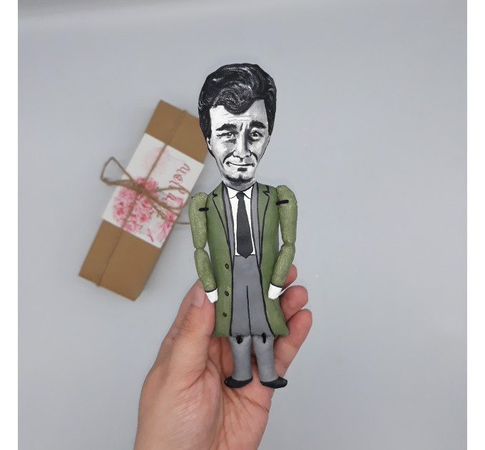 Frank Columbo detective figurine, Retro movie 90's, Classic TV Shows fans gift!