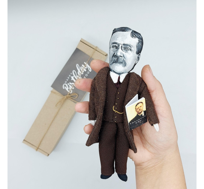 Theodore Roosevelt figurine, 26th president US, collectible doll