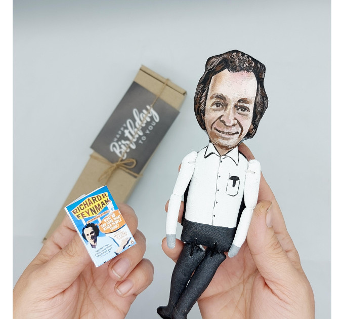 Richard Feynman figurine, American theoretical physicist - The Science Buff gift!