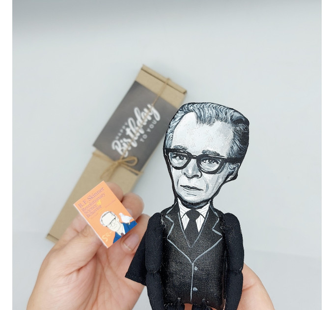 Burrhus Frederic Skinner figure, American psychologist, inventor, social philosopher - Philosophy gift!