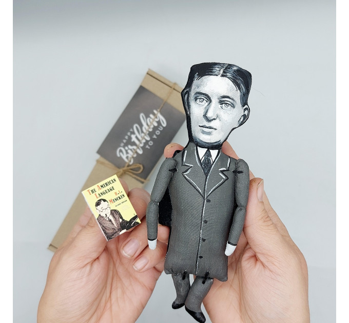 Henry Louis Mencken figure, American journalist, essayist, satirist, cultural critic - Library art