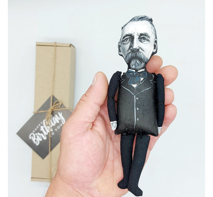 Stéphane Mallarmé figurine, famous French Symbolist poet, critic - Book lover gift!