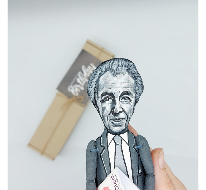 Frank Lloyd Wright figurine, famous American architect, designer, writer - Gift for architects!