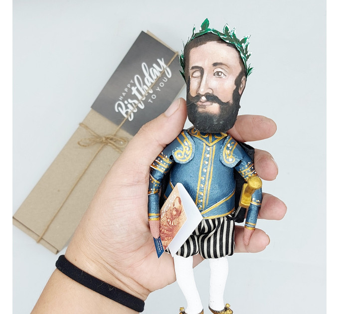 Luís Vaz de Camões figurine, Portugal greatest poet - Literature gift!