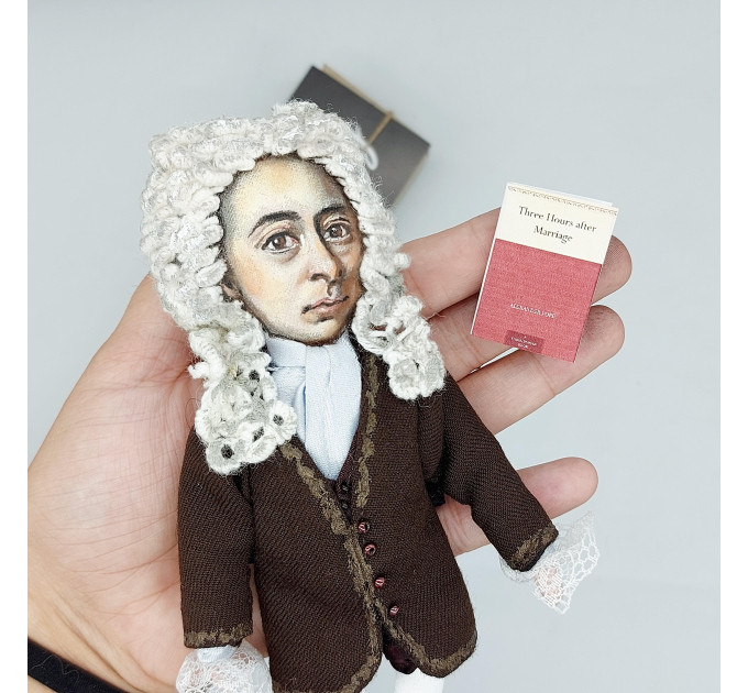 Alexander Pope figure, English poet, satirist of the Enlightenment era - Gift for book lovers!