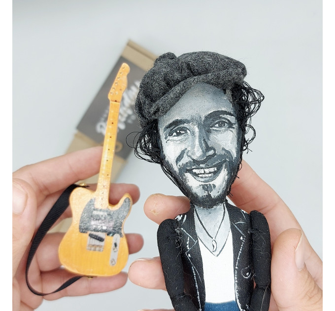 Bruce Springsteen figurine, American singer, guitarist - Music room decor