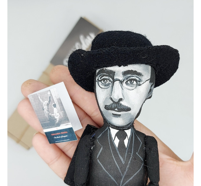 Fernando Pessoa figurine, Portuguese poet, writer, literary critic - Bookish art