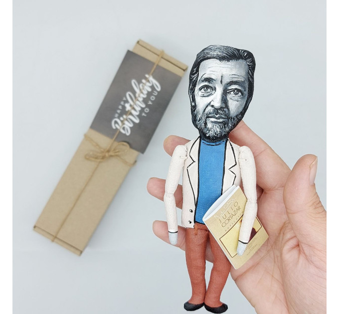 Julio Cortázar figurine, famous Argentine novelist, poet - Poetry lover gift! Literature art
