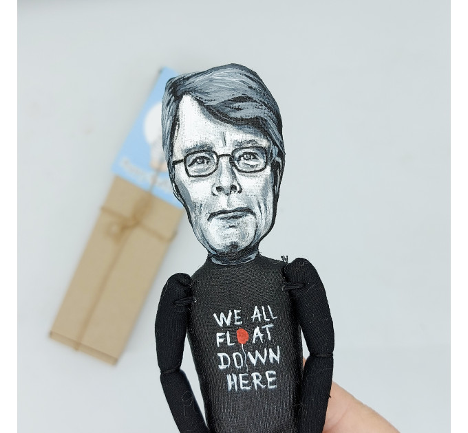 Stephen King figurine, Master of horror - Gifts for Readers  & Writers!