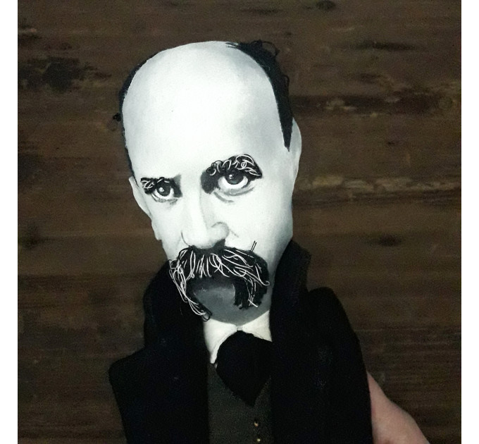 Taras Shevchenko - Kobzar, Ukrainian poet, writer doll - Literary gift! 