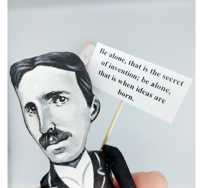 Nikola Tesla famous inventor figurine - Mechanic Engineer Gift!
