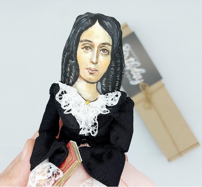 George Sand figurine, Bookworm gift! Collectible doll 