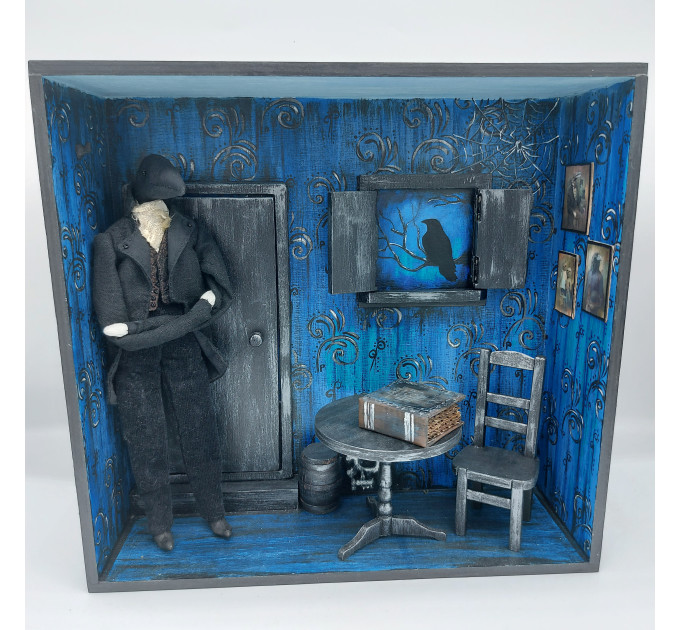 Edgar Allan Poe diorama