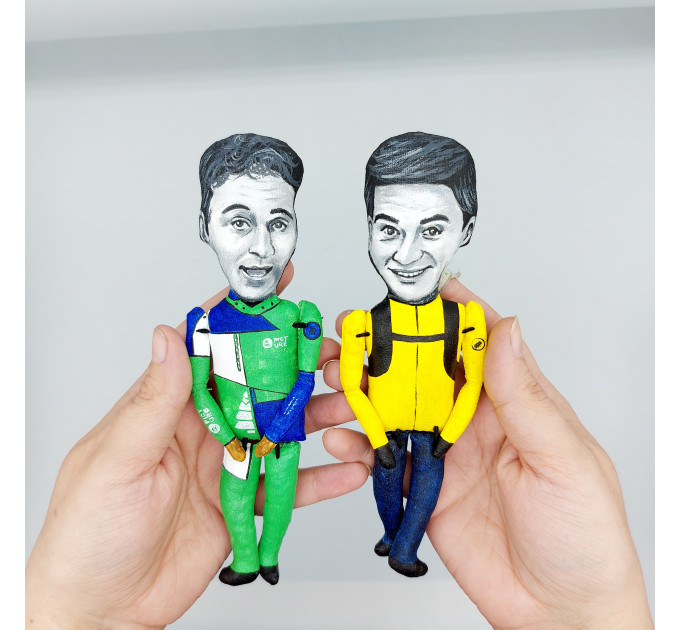 Custom figure 7 inches, Personalized Caricature figurine