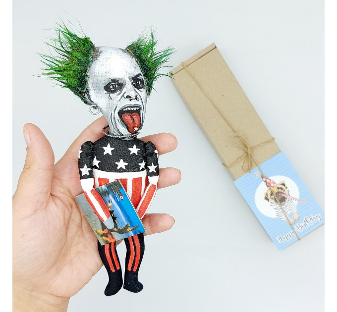 Custom figure 7 inches, Personalized Caricature figurine