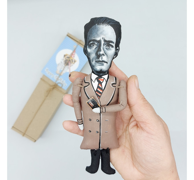 agent Dale Cooper figure