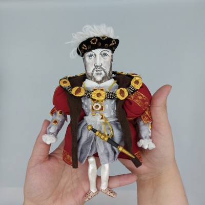 Henry VIII King figurine