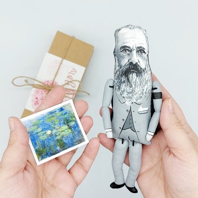 Claude Monet figurine