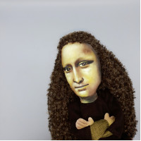 Mona Lisa doll