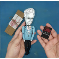 Jacques Derrida figurine