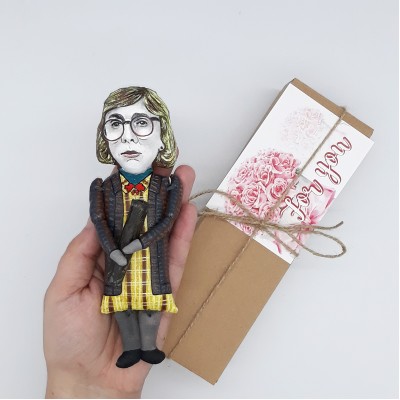 Log Lady figure